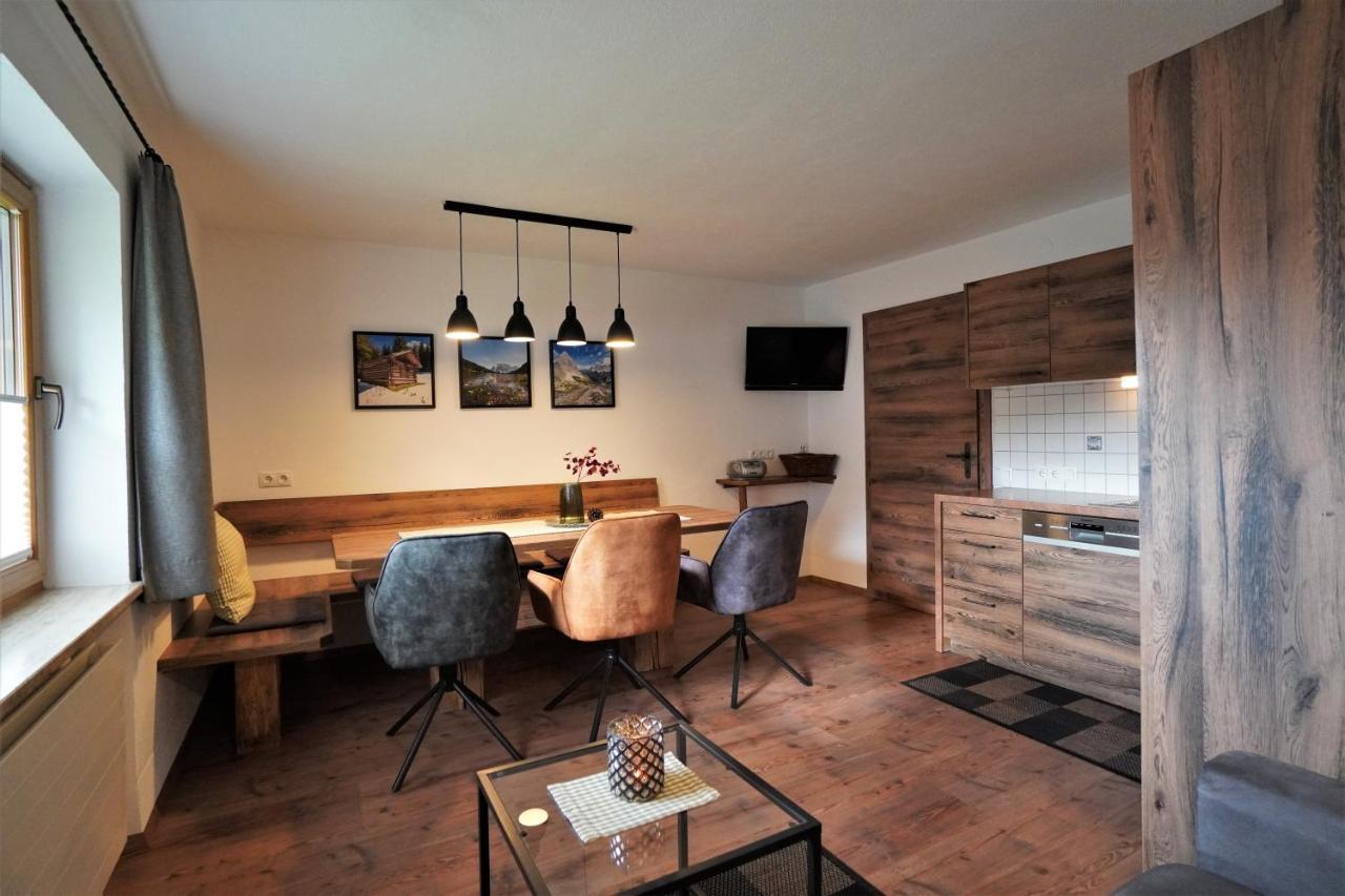 Der Trueferhof Apartment Ehrwald Bagian luar foto